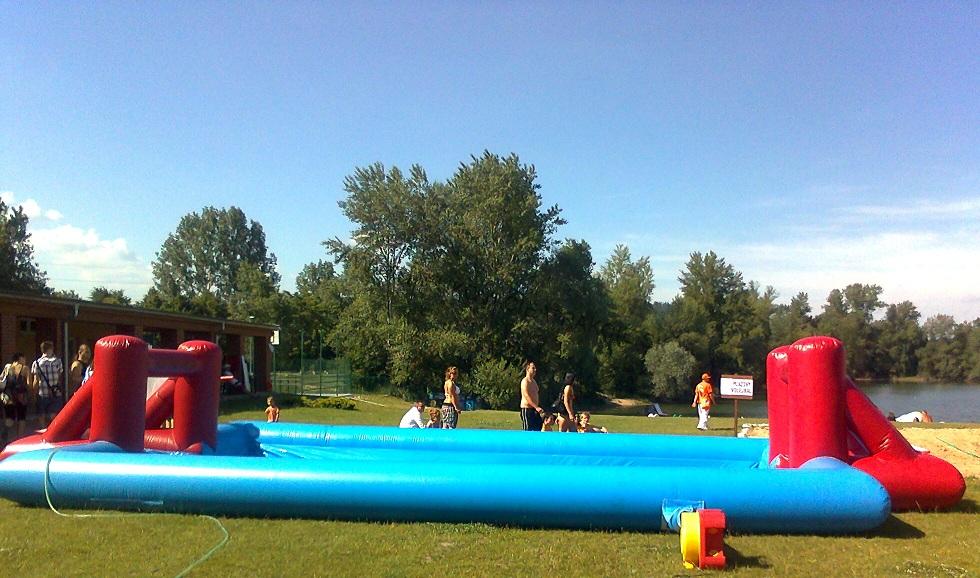 Vodný futbal - nafukovacie ihrisko 30 x 15 m